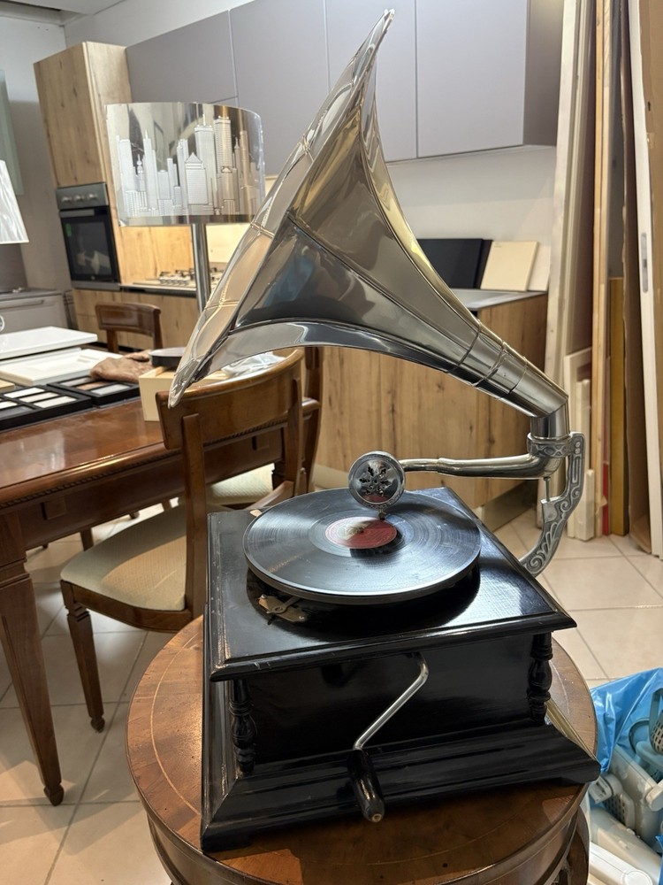 sound master gramophone