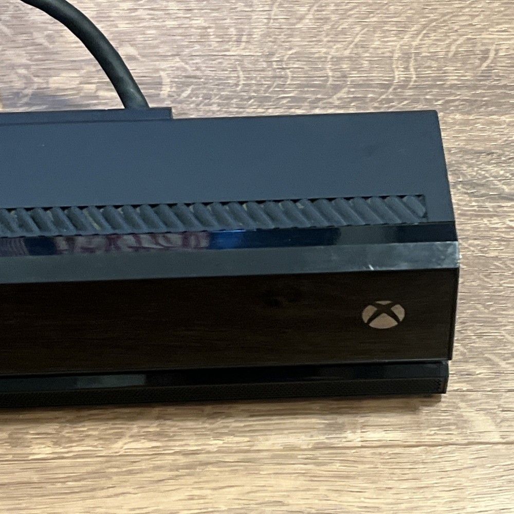 Microsoft Xbox One Kinect Wired Motion Sensor Black Model 1520 OEM