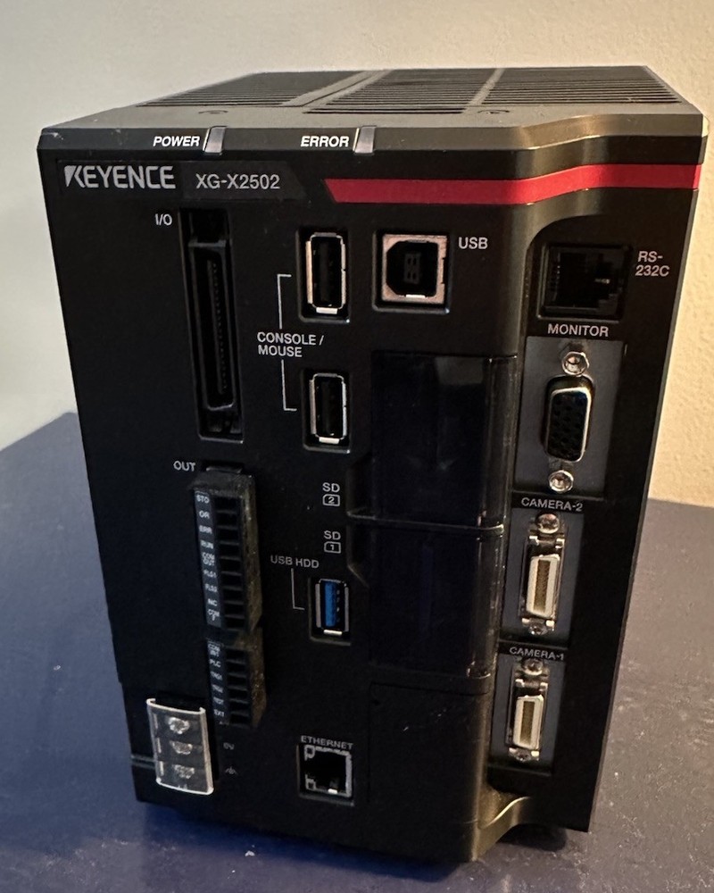 Keyence XG-X2502 Vision Controller & CA-H500M 5MP Camera & CA-CH5 5m Cable