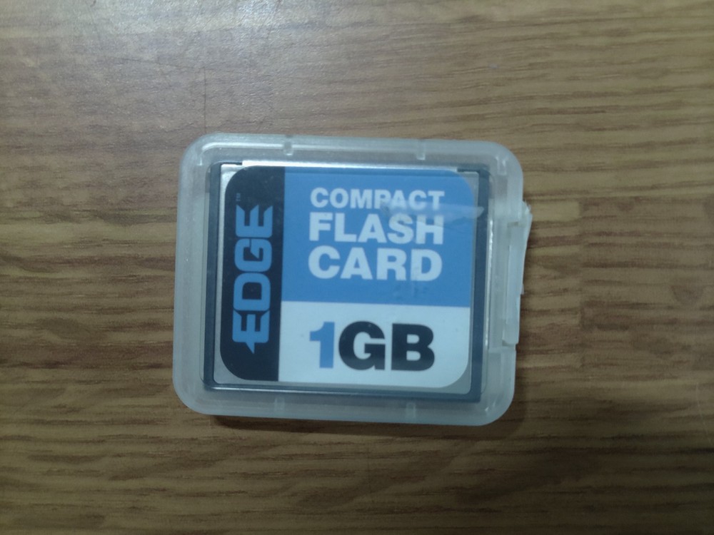 EDGE 1GB Premium Compact FLASH - PE188993