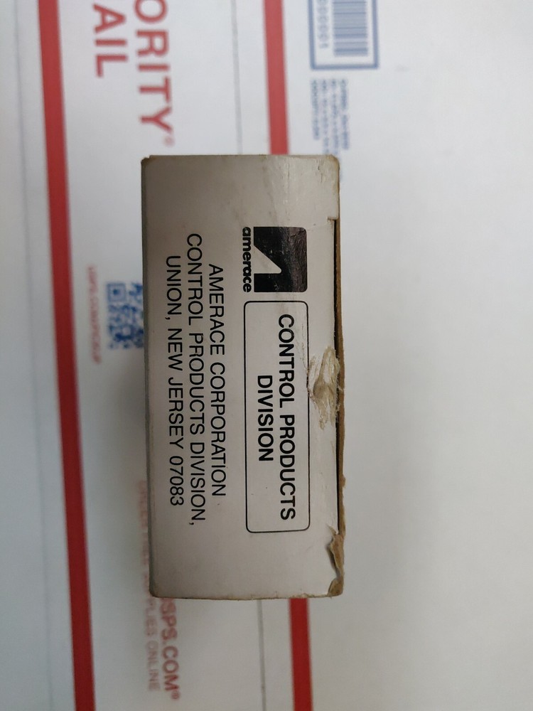 New AGASTAT SCFXF902AA plug in timer, timing relay
