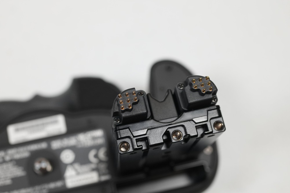 Sony VG-C77AM Vertical Grip for ILCA-99M2 ILCA-77M2