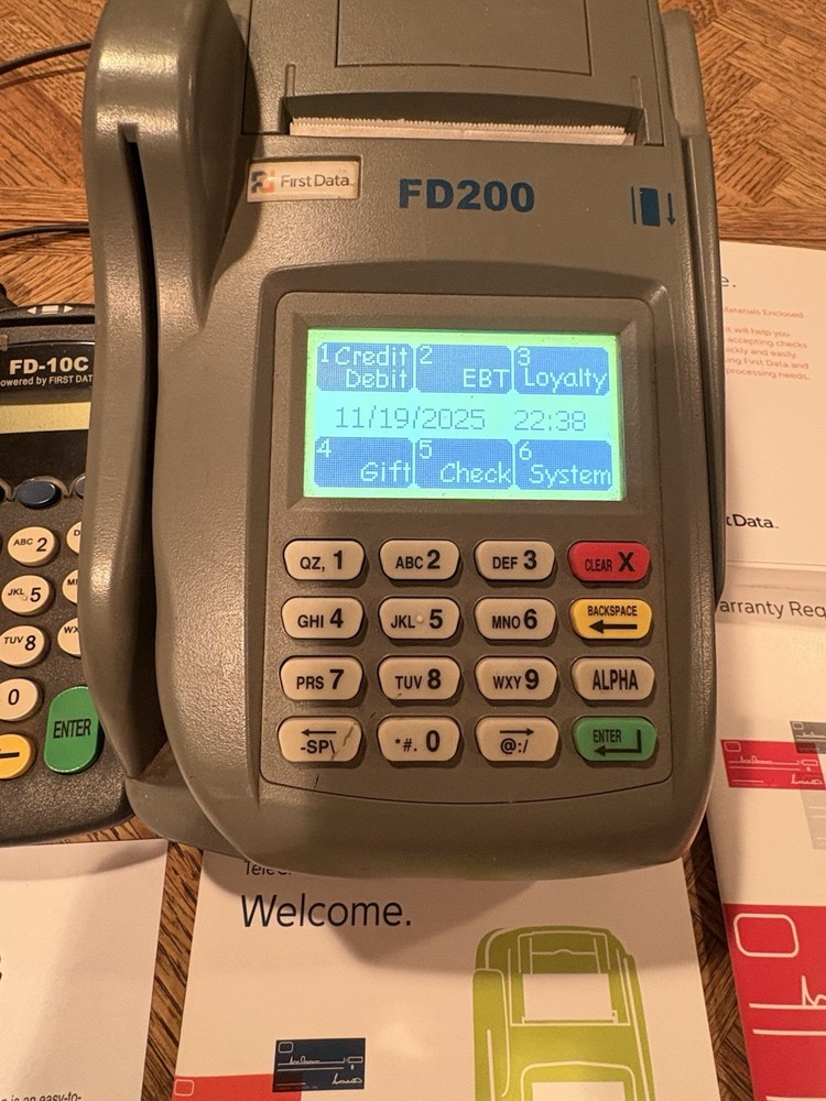 First Data FD200 WiFi Terminal & Check Reader With Power Adapter Paper Nice