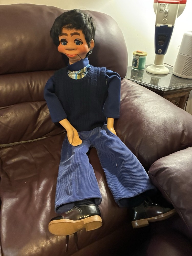 Craig Lovik Maher Studios Professional Ventriloquist Dummy Multi-Function