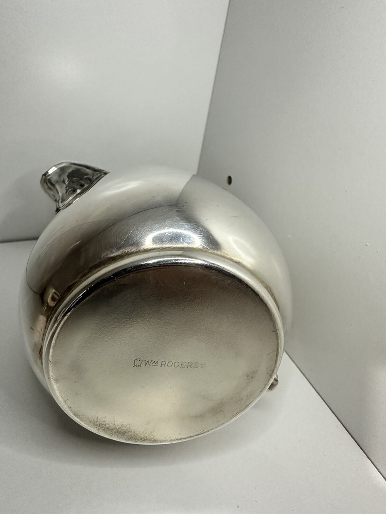 wm rogers water pitcher