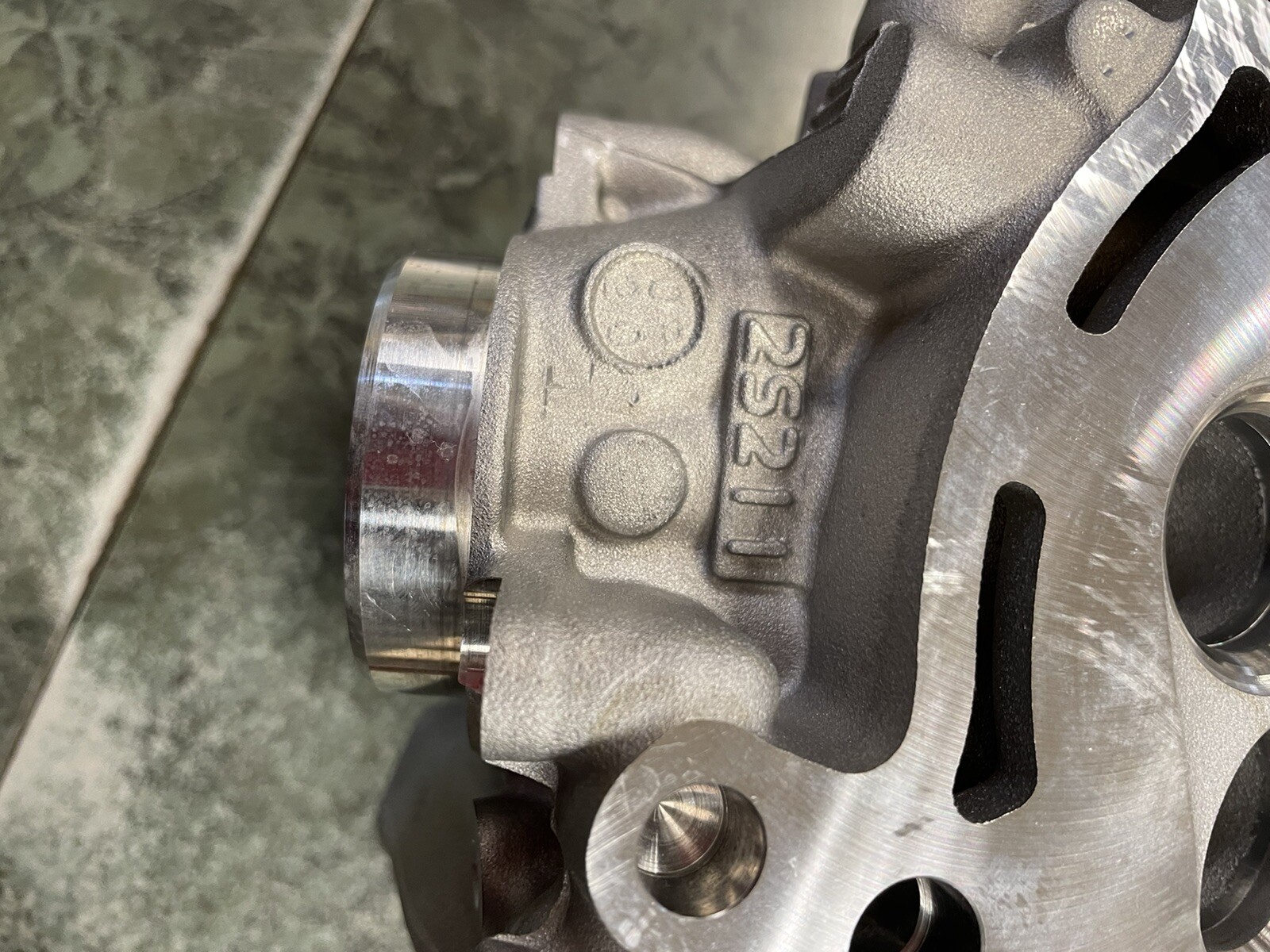 2014-2023 Yamaha YFZ450R YFZ 450R Engine Cylinder Head OEM 1TD-11101-09-00