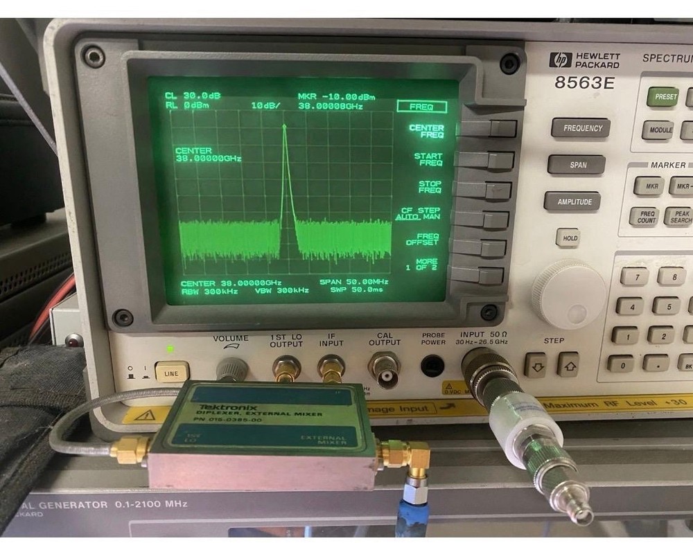 TEKTRONIX 26.5-40GHZ Waveguide MIXER Like New Full Tested