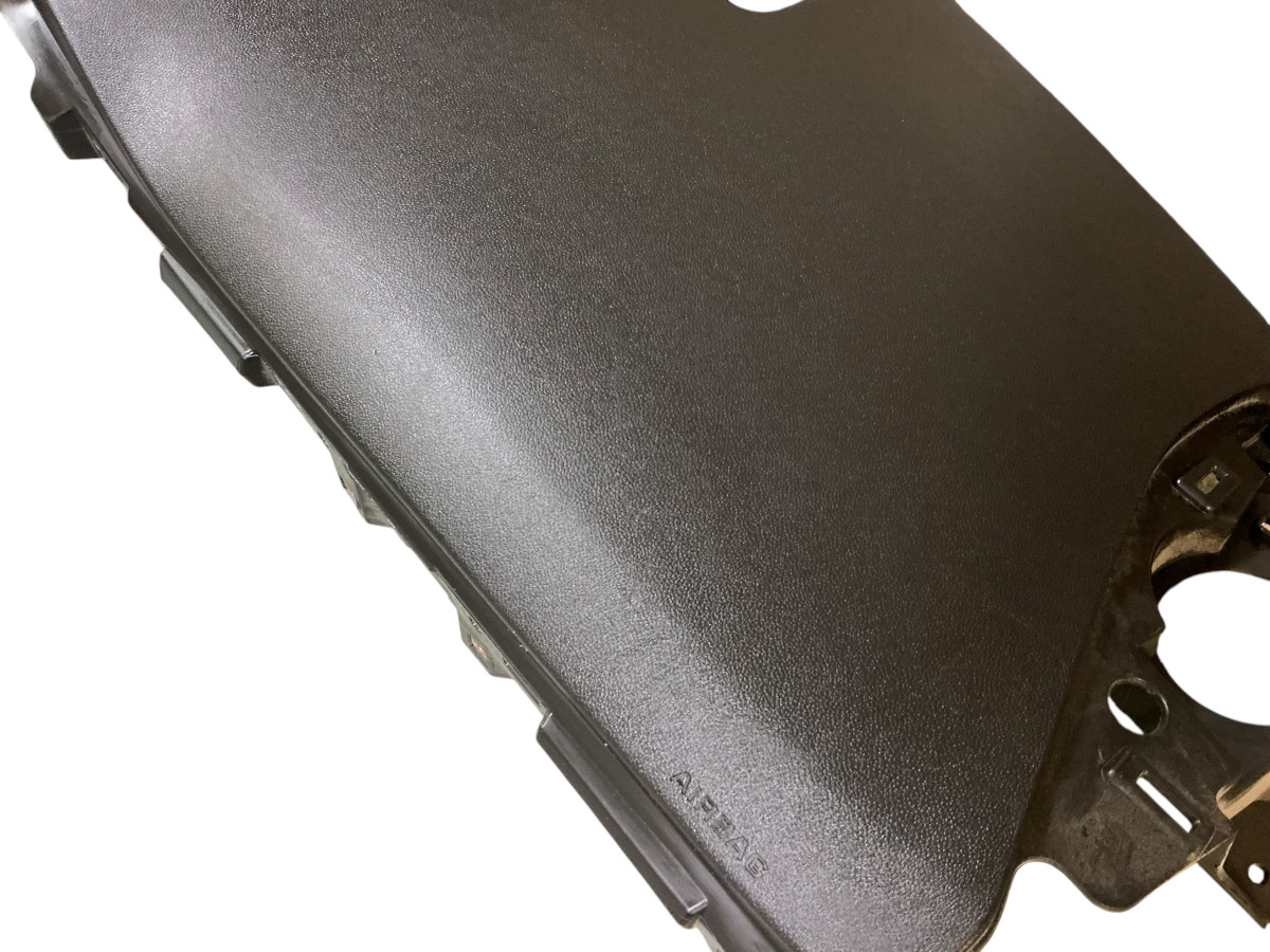 2019 20 21 22 2023 Chevy Silverado Sierra 1500-3500HD instrument panel BLACK