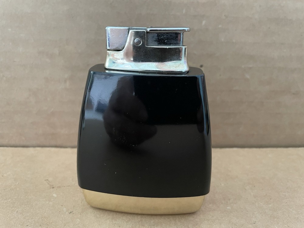 Vintage RONSON Pioneer Table Lighter w/ Box & Instructions