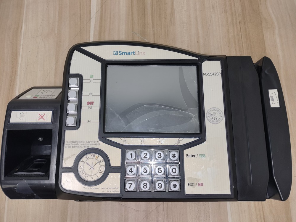 SmartLinx PL-5542SP Calculating Time Clock