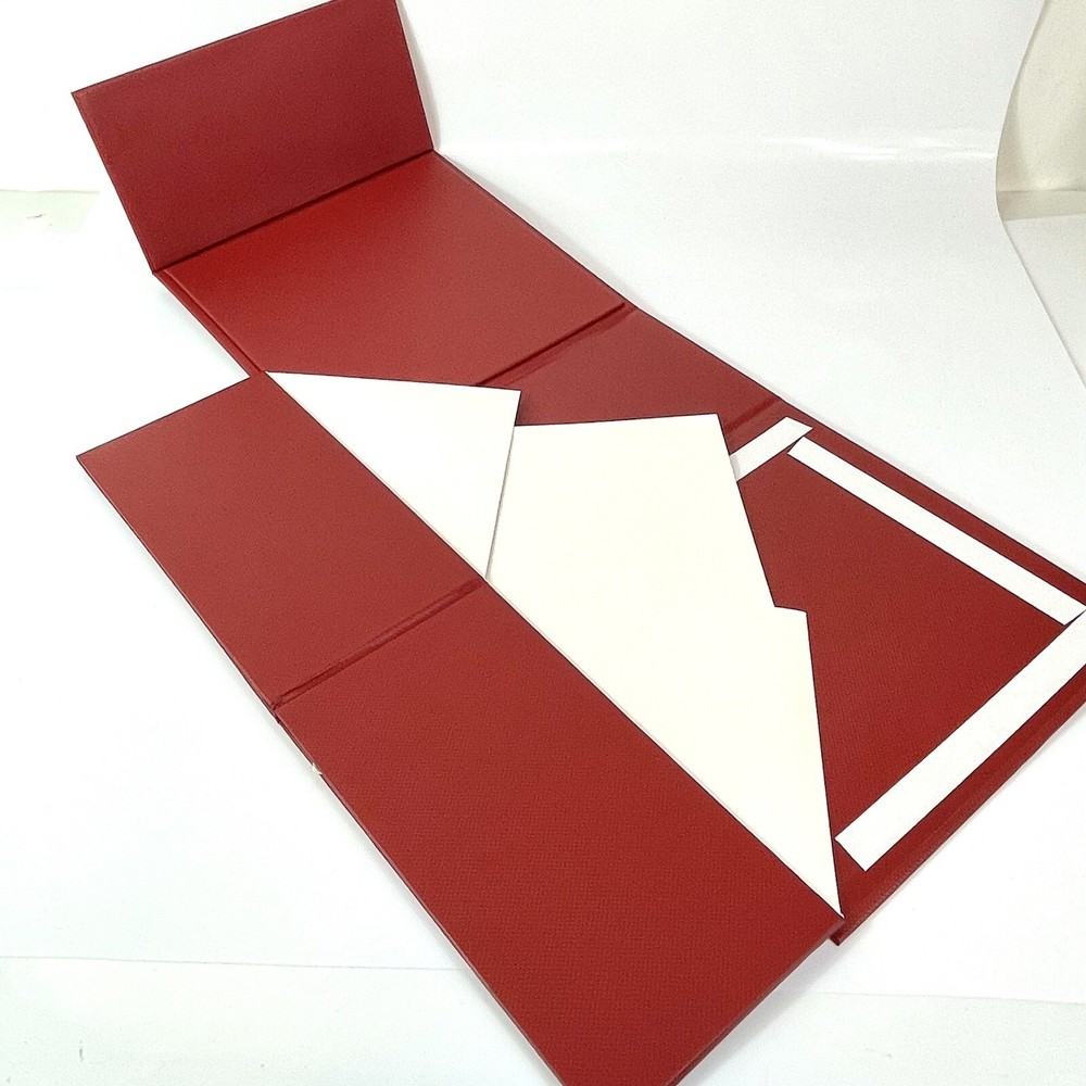 Authentic TOM FORD Square Empty Gift Box Packaging Heart Red 7.75"x4.25"