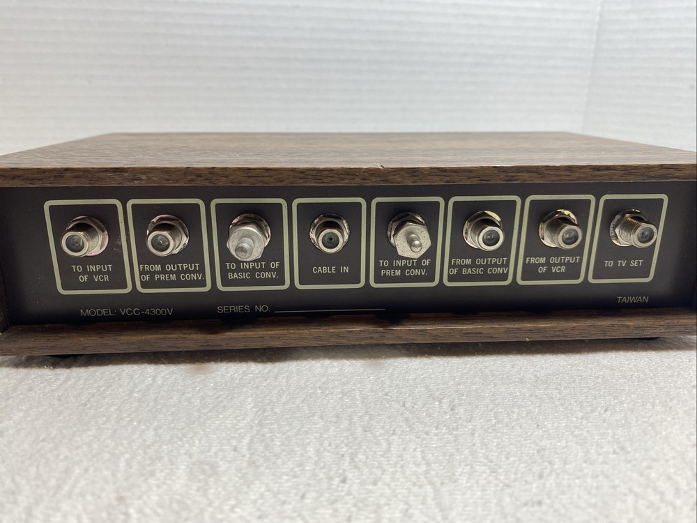 Vintage Telecom Model VCC-4300V (0059)