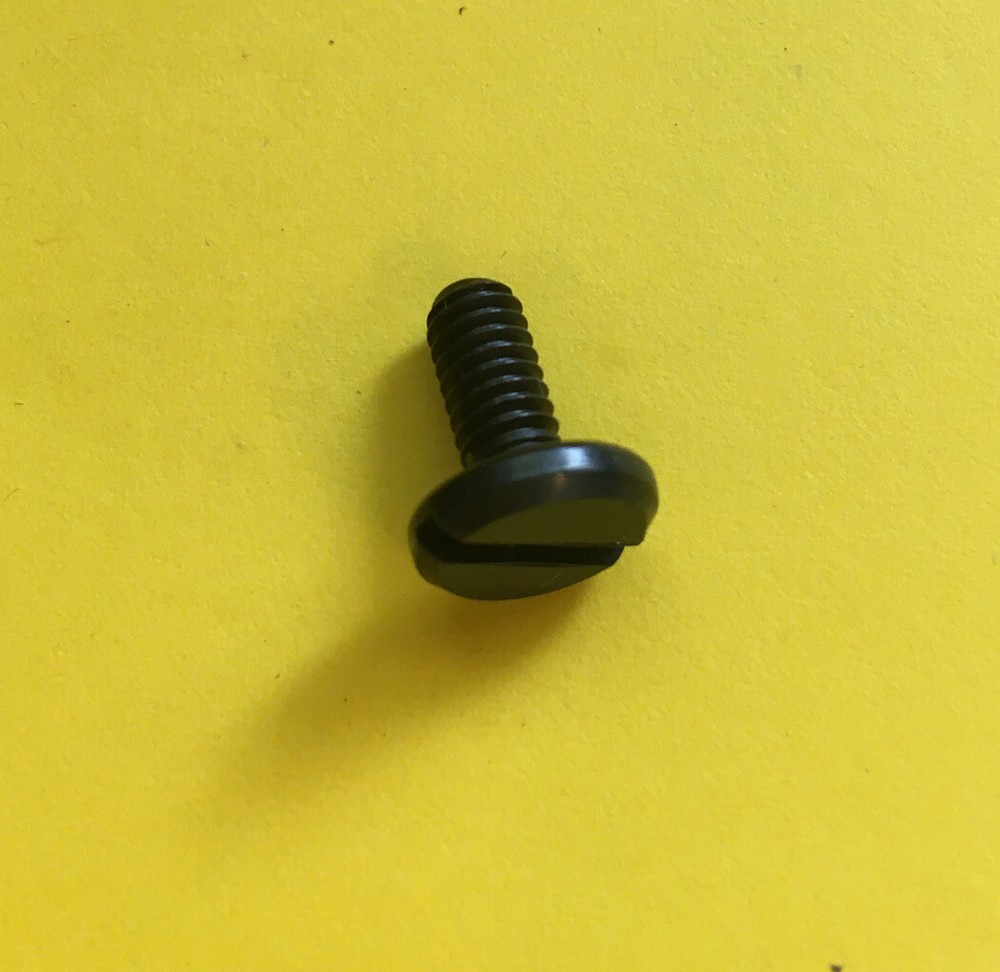 *NOS* 3066-11-W&G / PEGASUS-SCREW FOR SEWING MACHINE*