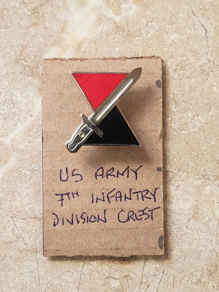7th Infantry Division Crest DUI