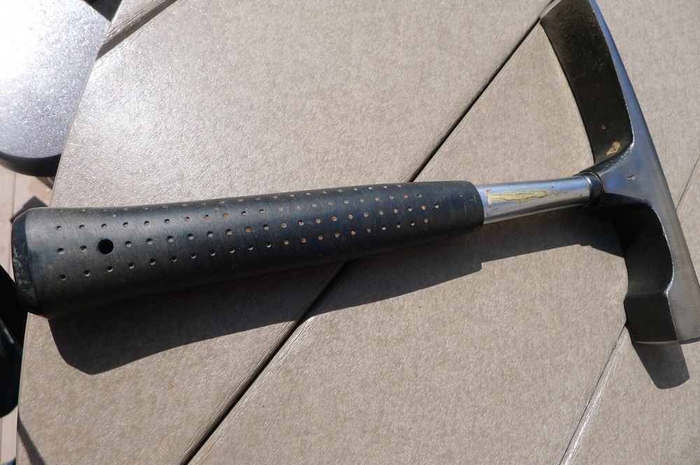 TRUE TEMPER STONE HAMMER, A12B