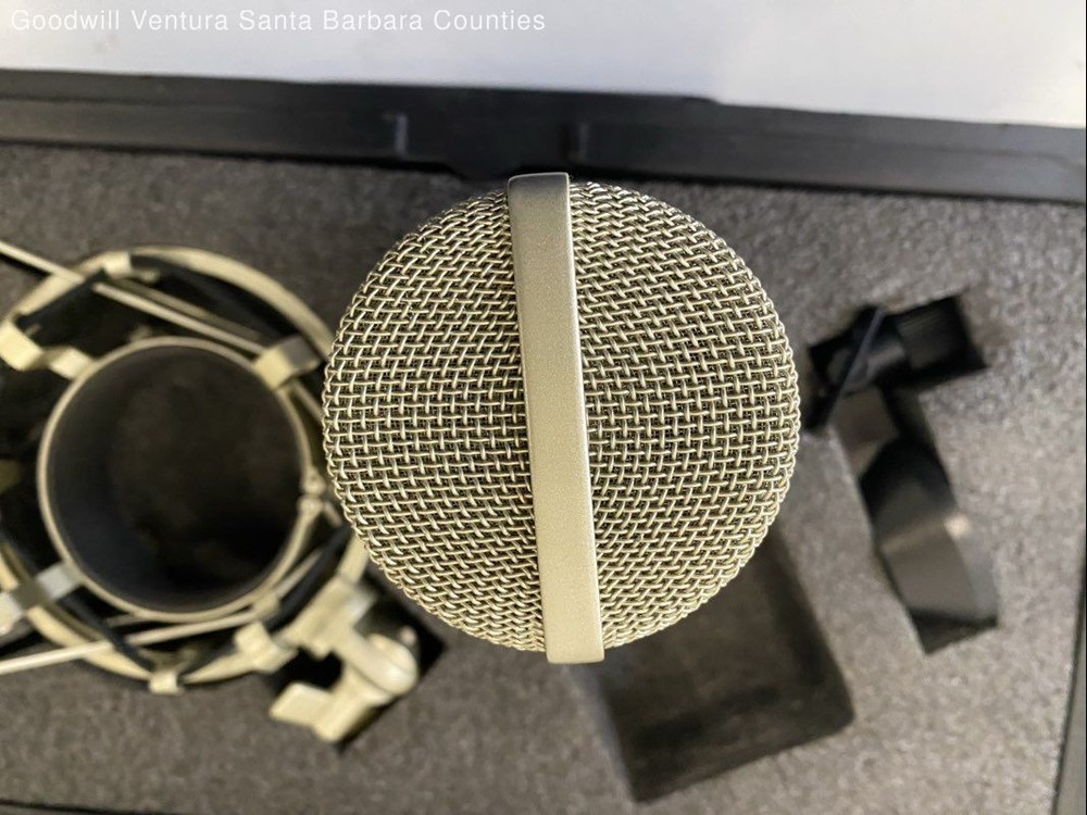 MXL 990 Condenser Microphone - Tested