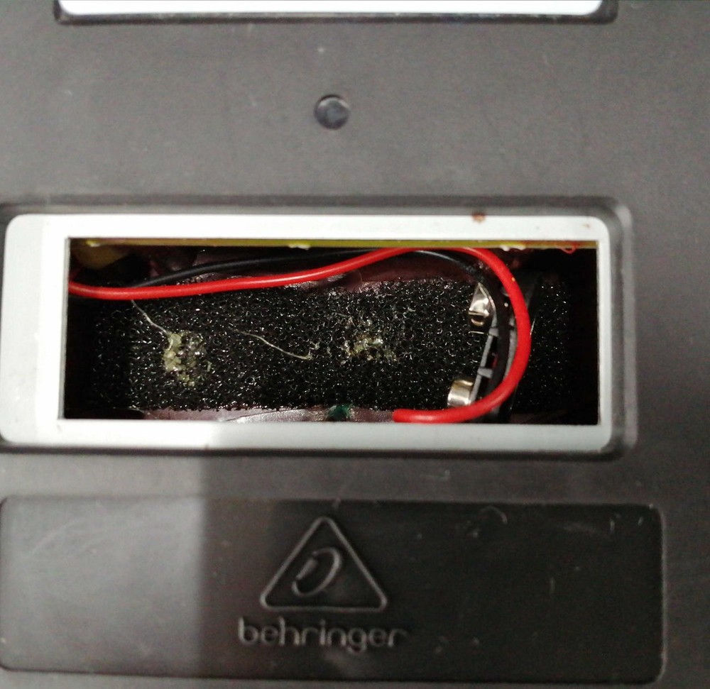 BEHRINGER ADI-21 Prelifier