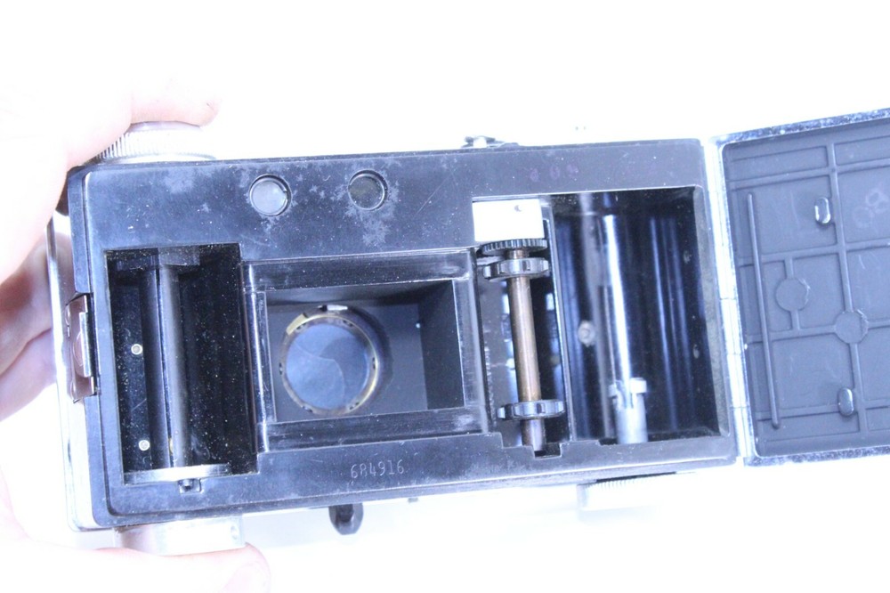 Vintage Argus C3 Brick Rangefinder Camera With Case