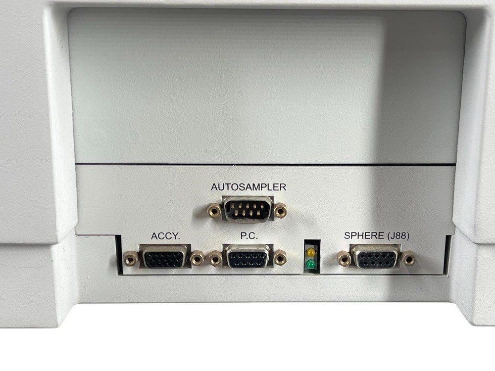 Perkin Elmer Lambda 25 UV/VIS Spectrometer L600000B