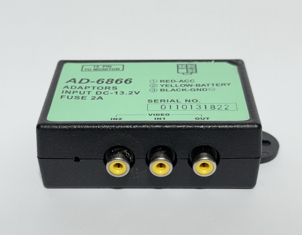 AD-6866 A/V Adapter Box