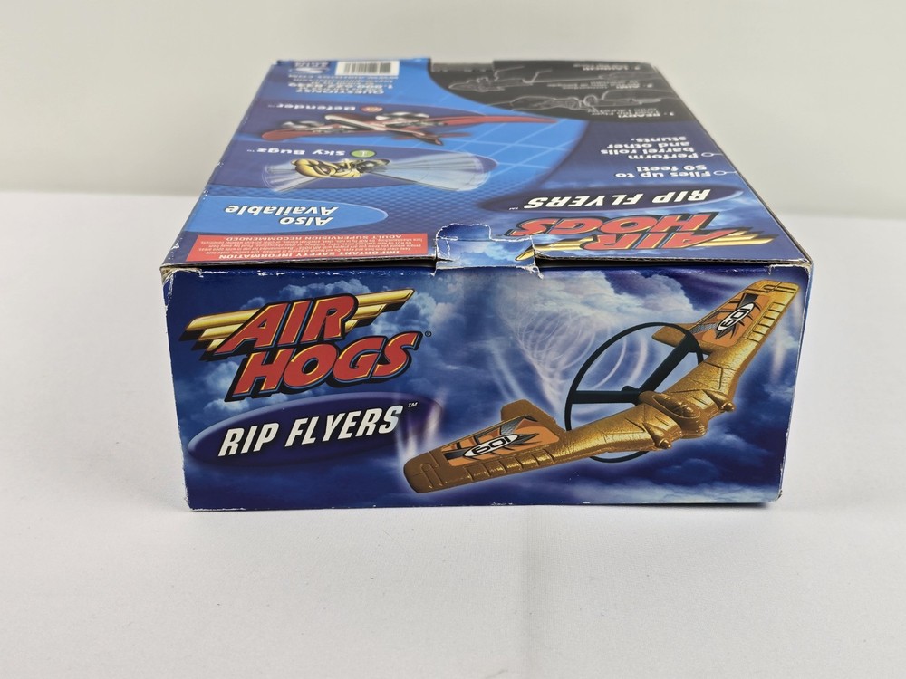 AIR HOGS RIP FLYERS (BARREL ROLLING STUNT GLIDERS!)
