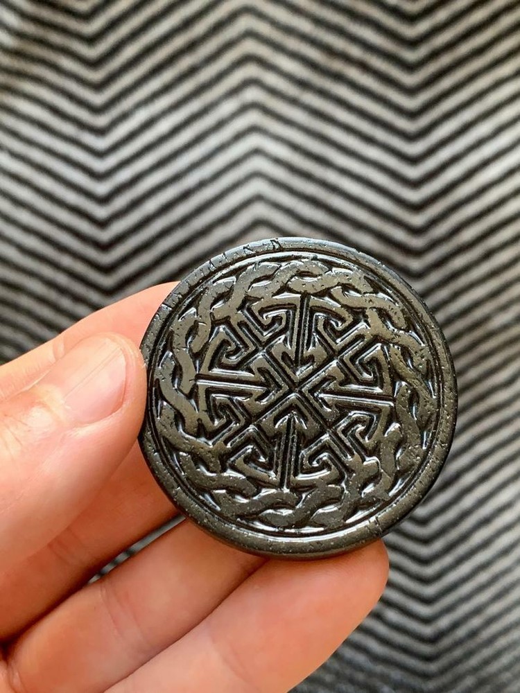 Orgonite® Celtic Cross Mini Disc - Orgone Generator® -EMF Shield -Black Shungite