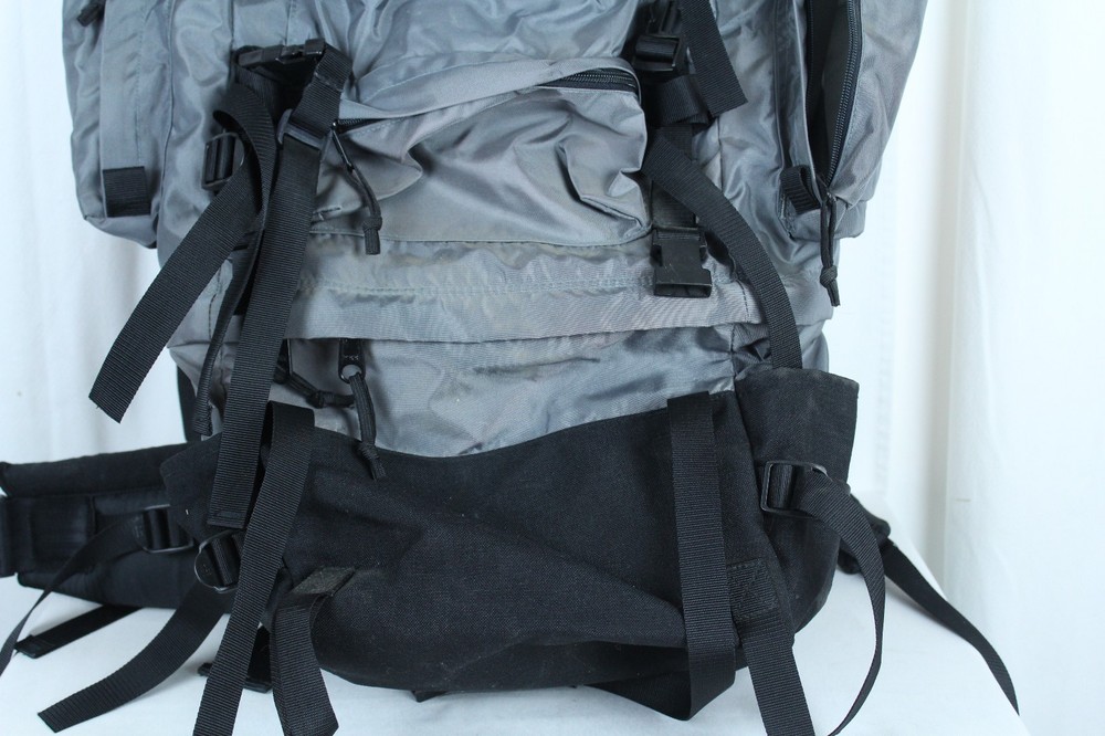 Camp Trails Gray/Black Internal Frame Backpack Padded Adjustable Nylon