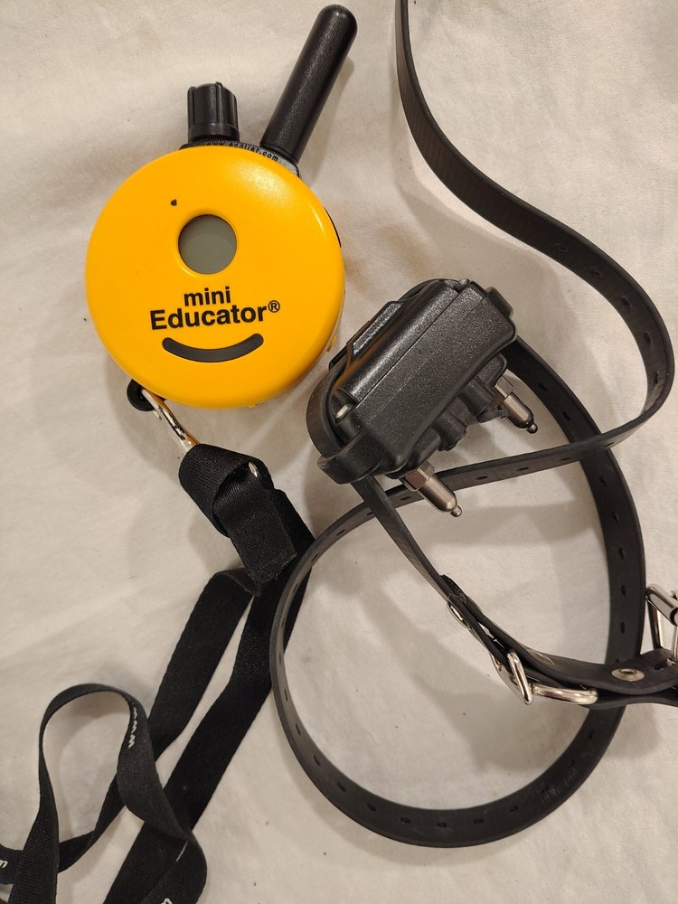 UNTESTED NO CHARGER ET-300 Mini Educator Dog Training Collar