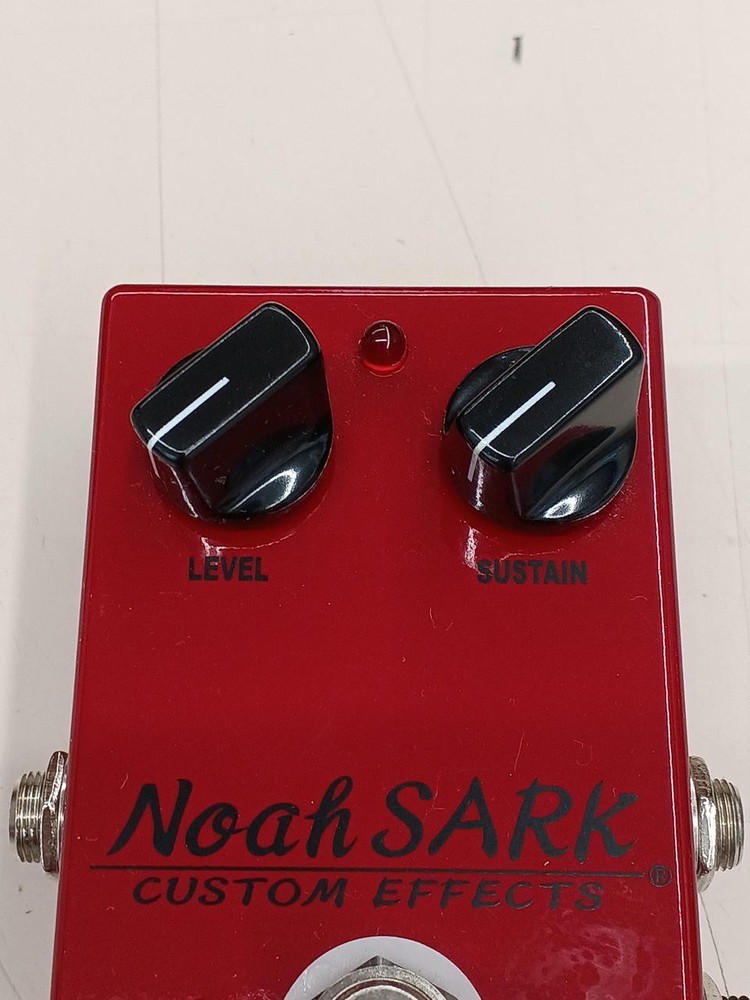 NOAHSARK RED red effector