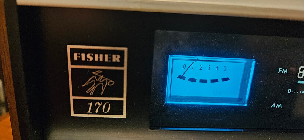 Fisher 170 AM-FM Stereo Receiver