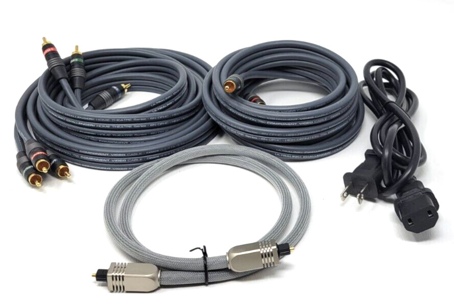 Integra DPS 5.5 DVD/CD Dolby Digital w/ULTRALINK Component & Optical Cables