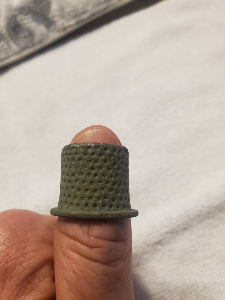 Antique Brass Taylor Thimble