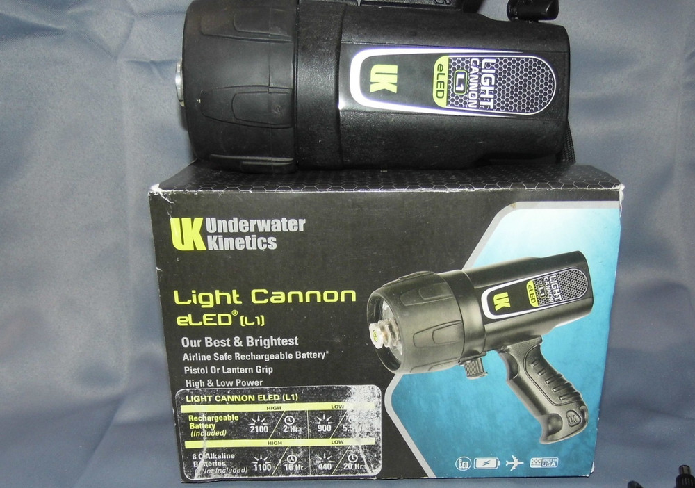 Underwater Kinetics Light Cannon eLED Dive Light - 1100 Lumens L@@K!!!