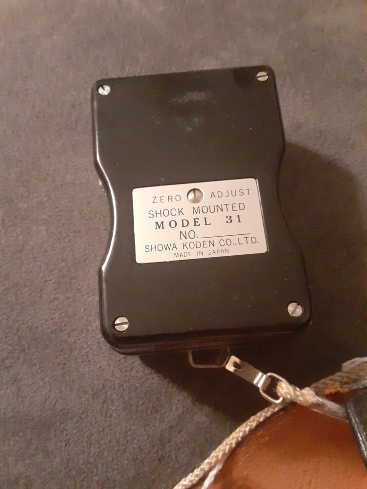 VINTAGE SUNSET UNITTIC MODEL 31 CAMERA LIGHT EXPOSURE METER W/CASE