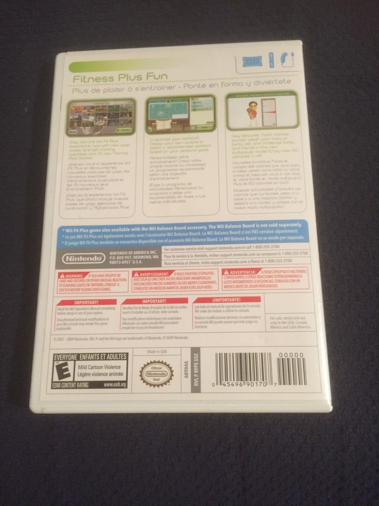 Wii FIT AND EXTRA SOFWARE - BOARD, FEET, ETC.