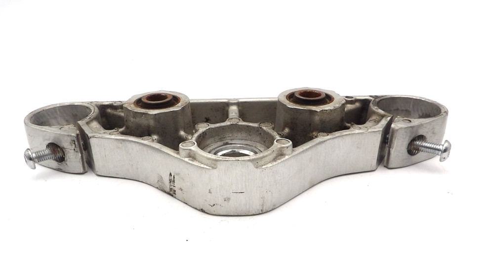2001 01 Yamaha XVS VStar V-Star 650 Classic top upper triple tree fork clamp