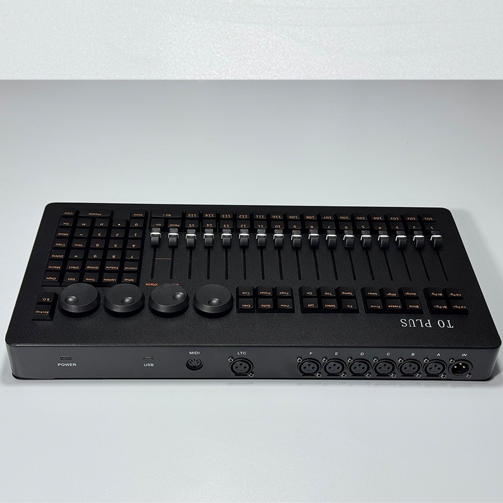 T0 Plus Mini Command Fader Wing on PC DJ Console for MA2 Light Software