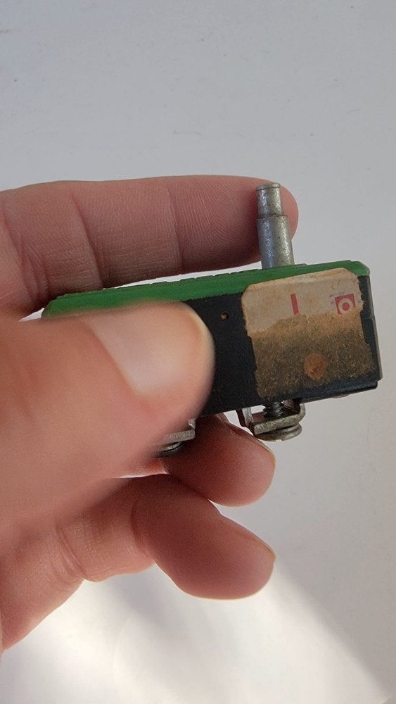 Micro Switch G-7RST Plunger Switch