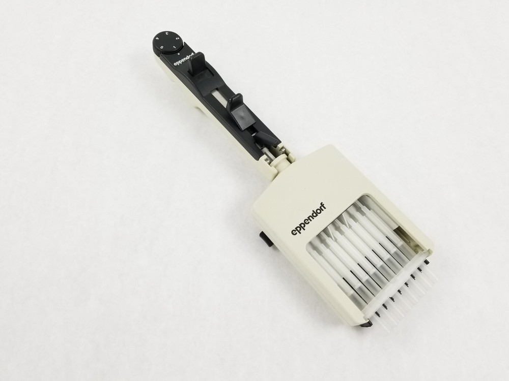 Eppendorf 8 Pipette Adapter Untested