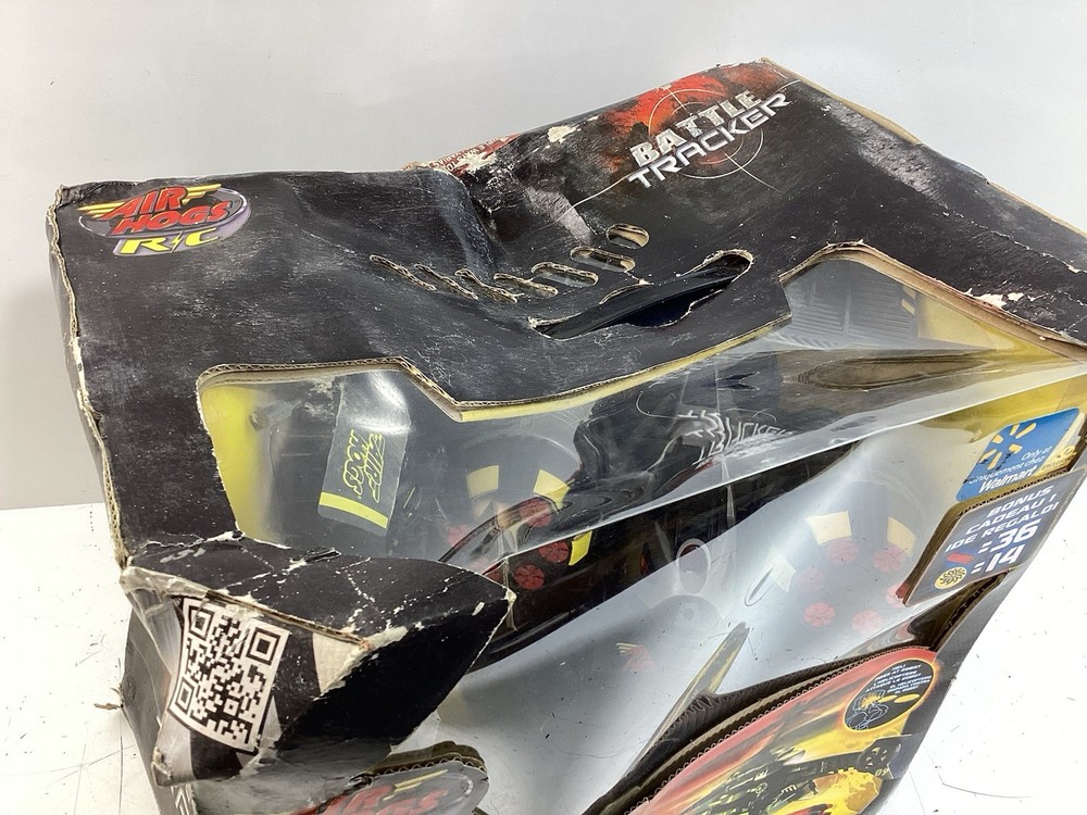 Spin Master R/C Air Hogs Battle Tracker Robot Helicopter Sealed Original Box