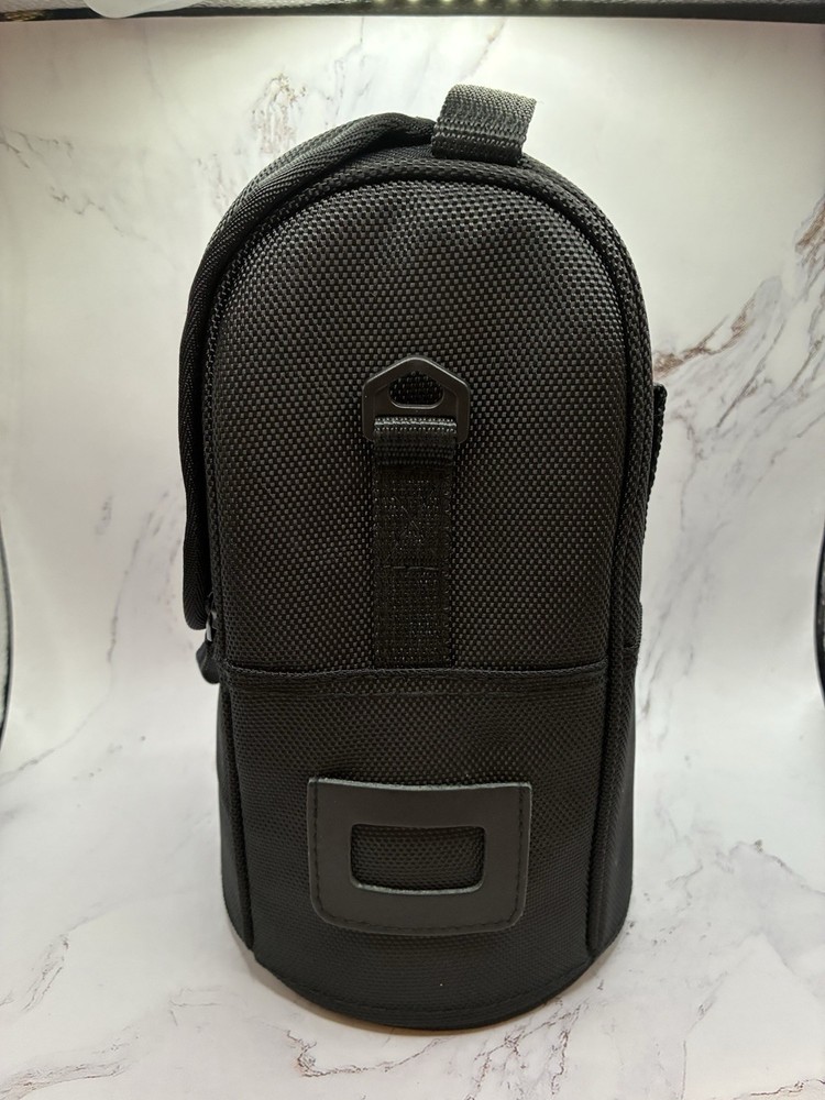 Nikon CL-M1 Semi Soft Lens Case