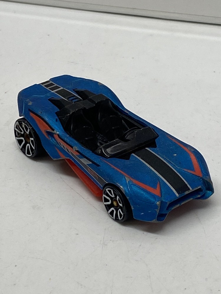 Hot Wheels Carbonic Blue Mattel 2014 Unboxed