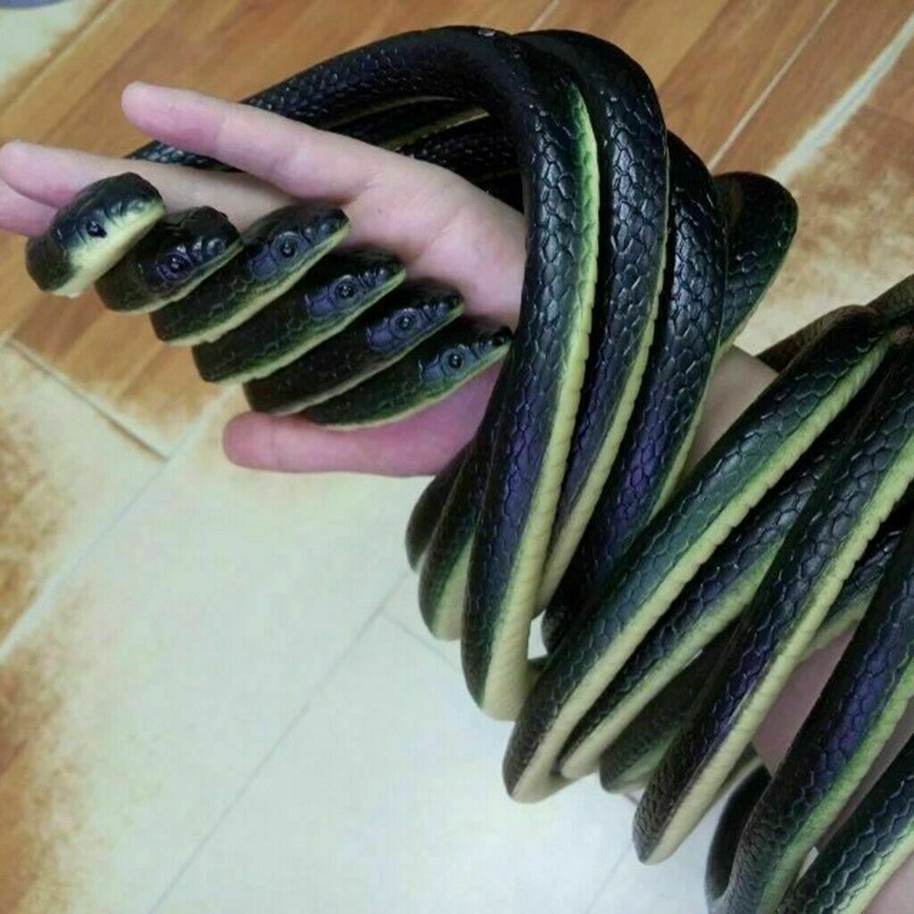 Fake Realistic Snake Lifelike Real Scary Rubber Toy Prank Party Joke For Garden