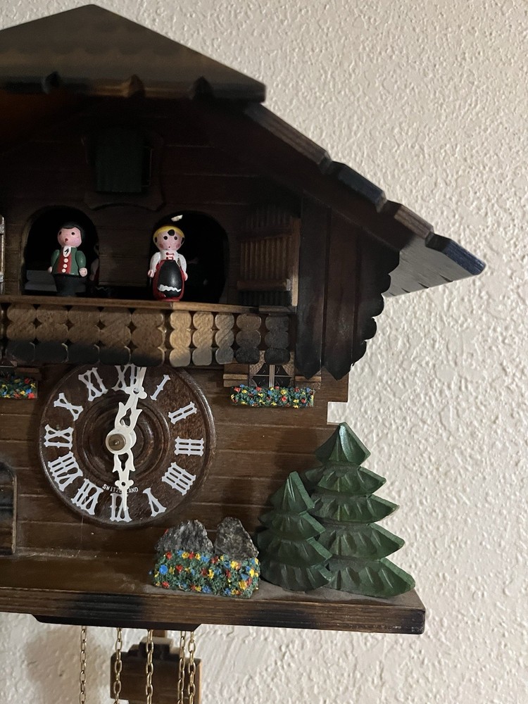 Lötscher Swiss Cuckoo Clock No 2708