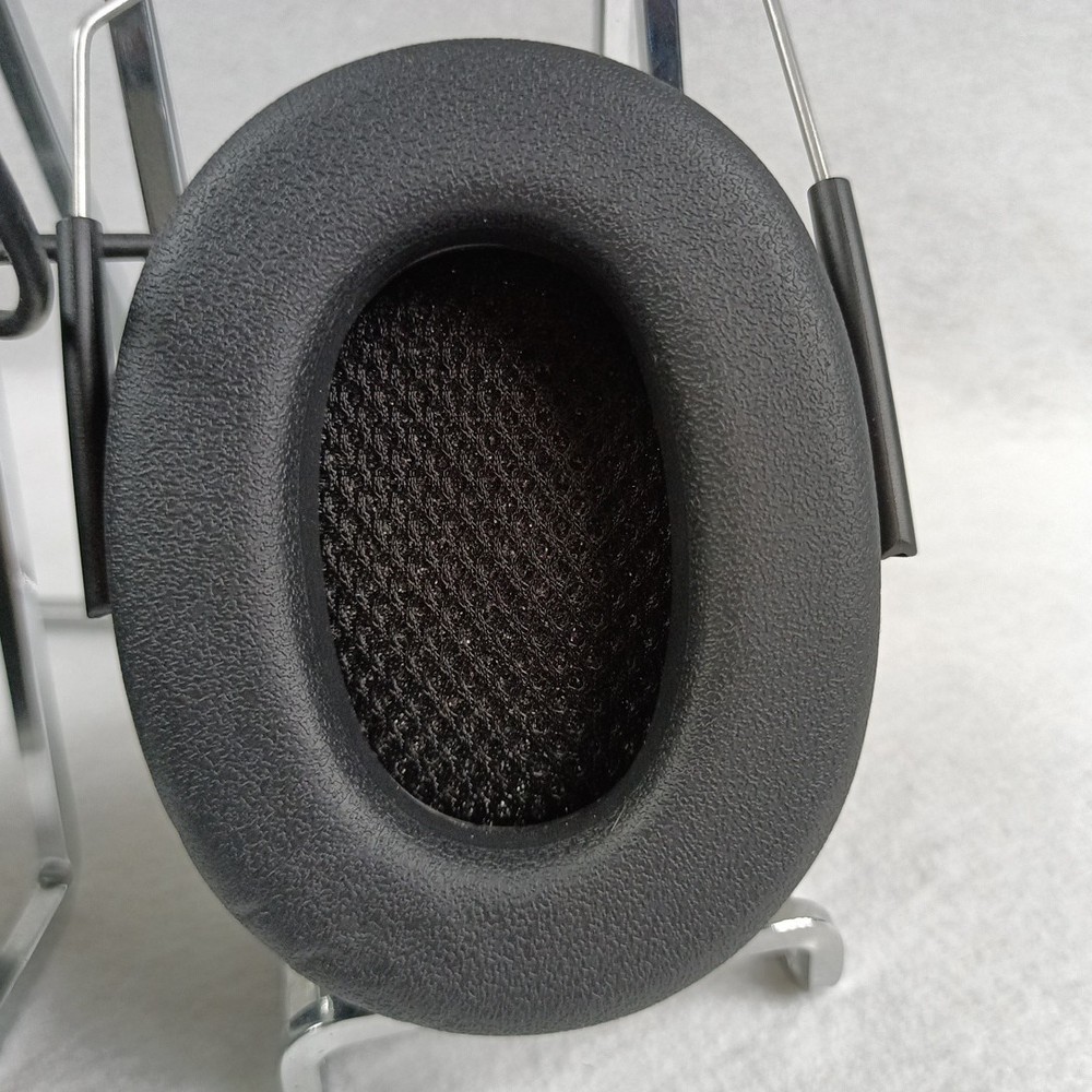 PROHEAR EM037 Bluetooth Hearing Protection Earmuffs NIOB Missing Screw