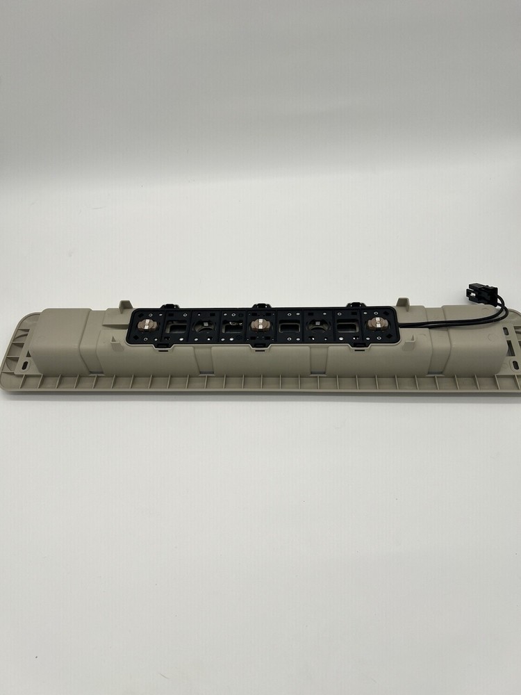 2003-20018 Sleeper Bunk Dome Light Lamp 21861091 REV P01