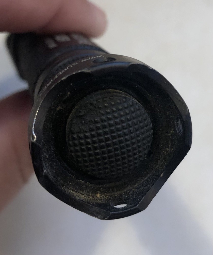 Surefire E2D Executive Defender With Red Lense
