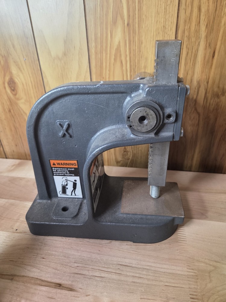 Dake Single Leverage Arbor Press 1 ton Capacity Made In USA MISSING HANDLE
