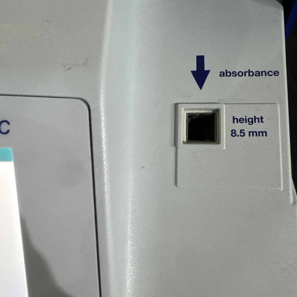 Eppendorf biospectrometer Kinetic 6136