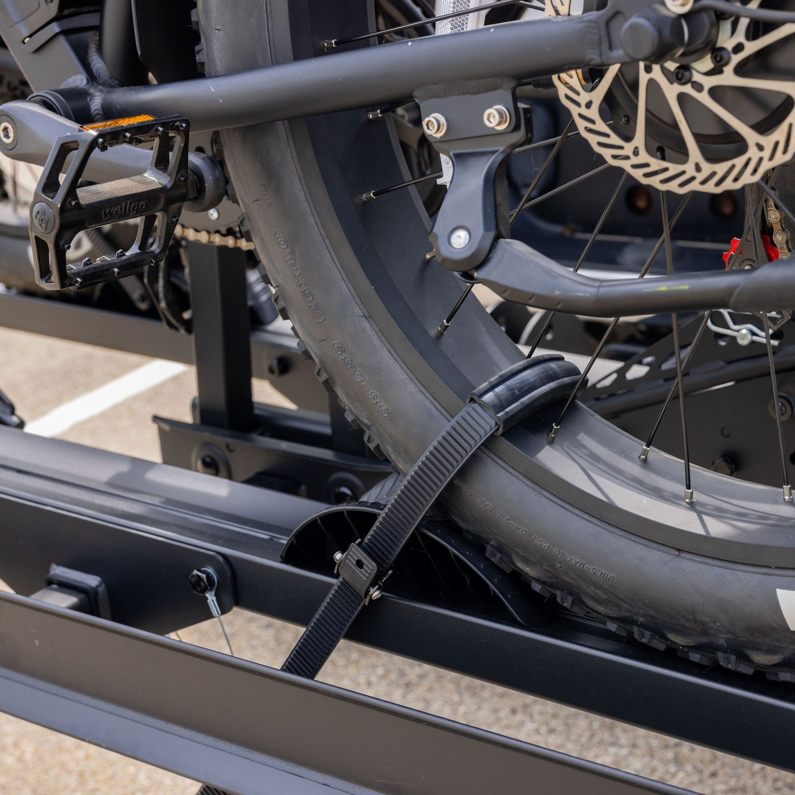 Elevate Outdoor Hitch-Mounted Platform Rack w/Ramp for Ebikes & Fat Tire Bikes